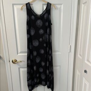 Black and Gray Asymmetrical Midi Sundress Size Medium by Comfy USA
